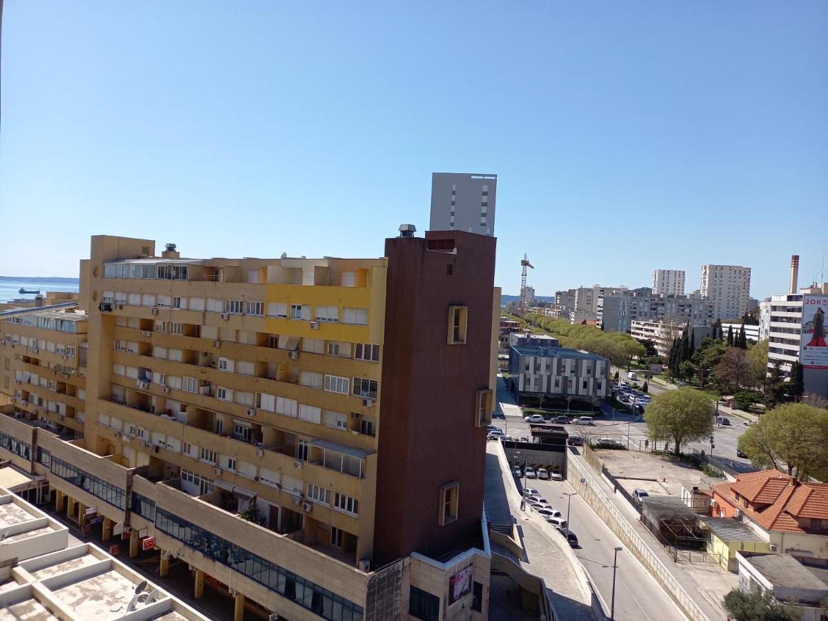 Apartment City View Split Exteriör bild